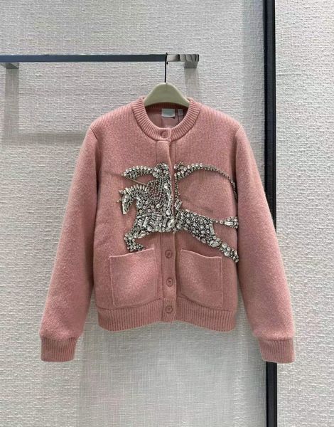 milan runway coats 2023 new spring autumn winter o neck long sleeve women's outerwear designer coats brand same style jackets 1216-13, Black;brown
milan runway coats 2023 new spring autumn winter o neck long sleeve women's outerwear designer coats brand same style jackets 1216-13, Black;brown
