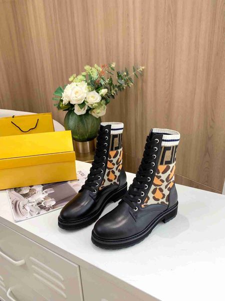 new 2022 brown knitted sock-style flats ankle boots -jacquard stretch-knit and leather combat booties for women luxury designer shoes, Black
new 2022 brown knitted sock-style flats ankle boots -jacquard stretch-knit and leather combat booties for women luxury designer shoes, Black