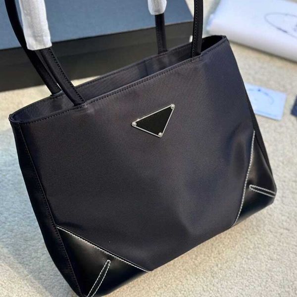 p nylon bag designers totes bucket square flap clutch envelope shoulder bags women handbag luxury genuine leather underarm hobo messenger
p nylon bag designers totes bucket square flap clutch envelope shoulder bags women handbag luxury genuine leather underarm hobo messenger