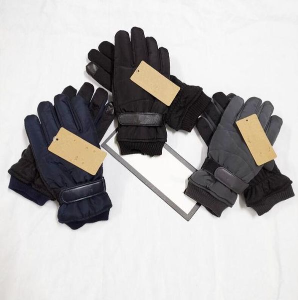 european and american designer brand windproof leather gloves lady touch screen 229 rabbit fur mouth winter heat preservation wind6113573, Blue;gray
european and american designer brand windproof leather gloves lady touch screen 229 rabbit fur mouth winter heat preservation wind6113573, Blue;gray