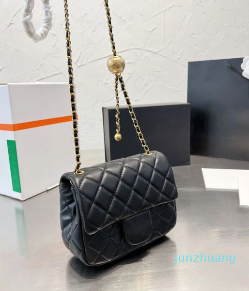 bags designer woman shoulder handbags wallet inclined bag luxury new style chain 5 kinds of color adjustment 2023
bags designer woman shoulder handbags wallet inclined bag luxury new style chain 5 kinds of color adjustment 2023