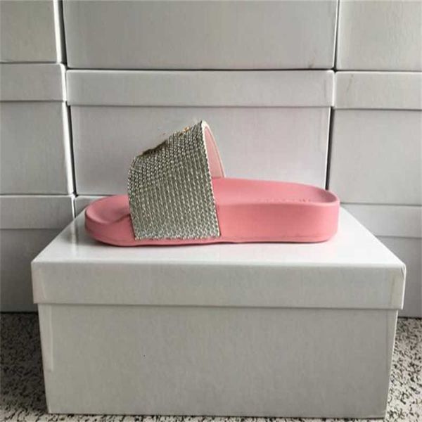 luxury designer slide slippers summer sandals men beach indoor flat flip flops leather lady women fashion classic shoes ladies size 35-455sz, Black
luxury designer slide slippers summer sandals men beach indoor flat flip flops leather lady women fashion classic shoes ladies size 35-455sz, Black