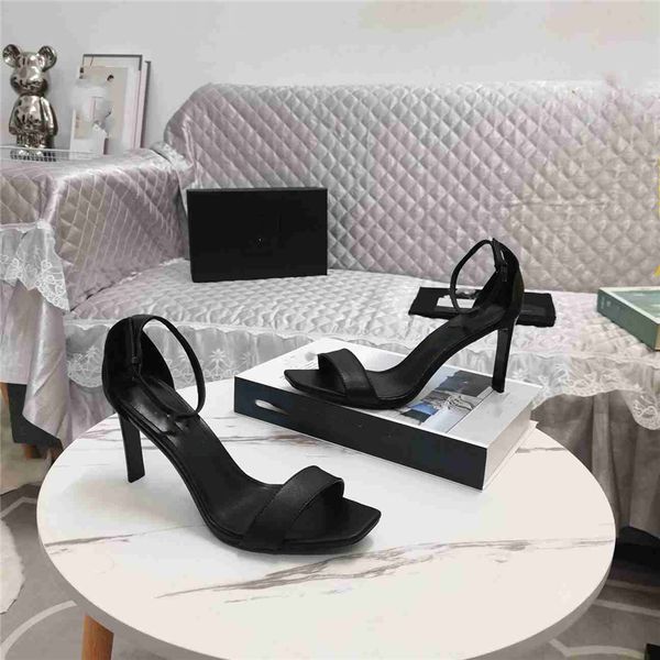 sandals luxury design 2023 yslity fashion women summer high heels leather cross tie men flat casual slippers 01-04, Black
sandals luxury design 2023 yslity fashion women summer high heels leather cross tie men flat casual slippers 01-04, Black