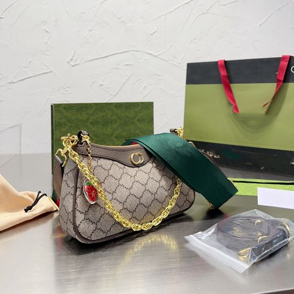 cosmetic bags cases 23ss women hobos bag street fashion strawberry letters hobo new designer crossbody shoulder bags womens handbags baguett
cosmetic bags cases 23ss women hobos bag street fashion strawberry letters hobo new designer crossbody shoulder bags womens handbags baguett