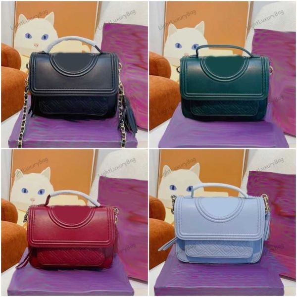 shoulder bag mirror quality designer leather wallet chain crossbody commute handbags for women classic famous brand shopping purses 220217
shoulder bag mirror quality designer leather wallet chain crossbody commute handbags for women classic famous brand shopping purses 220217