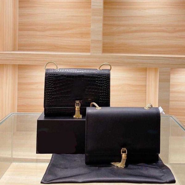 shoulder bags women designer bags messenger handbag classic tassel chain personality fashion underarm leather purses lady wallet 211104
shoulder bags women designer bags messenger handbag classic tassel chain personality fashion underarm leather purses lady wallet 211104