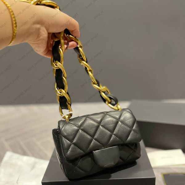 designer luxury women the tote bag fashion versatile handbags shoulder crossbody bags purse telfars totes large capacity saddle wallets 7a r
designer luxury women the tote bag fashion versatile handbags shoulder crossbody bags purse telfars totes large capacity saddle wallets 7a r