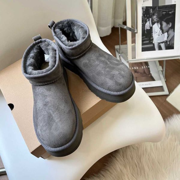 ultra mini platform boot designer woman winter ankle australia snow boots thick bottom real leather warm fluffy booties with fur shoes x4, Black
ultra mini platform boot designer woman winter ankle australia snow boots thick bottom real leather warm fluffy booties with fur shoes x4, Black