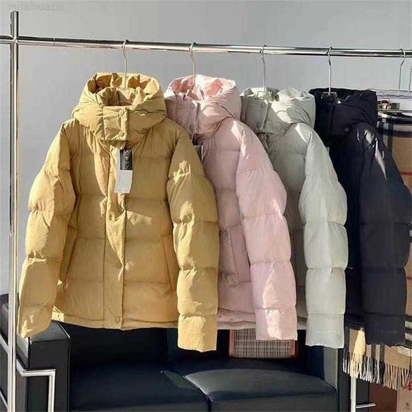 the new listing style women's hooded down jacket five lattice thickened 80 white goose warm coat genuine favourite fashion, Black
the new listing style women's hooded down jacket five lattice thickened 80 white goose warm coat genuine favourite fashion, Black