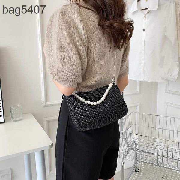 design diamond bag 80% discount wholesale and retail women's new fashion chain pillow temperament pearl handheld one shoulder crossbody
design diamond bag 80% discount wholesale and retail women's new fashion chain pillow temperament pearl handheld one shoulder crossbody