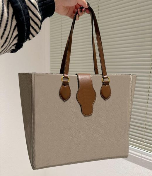 2022 tier quality black tote bag leather waterproof large capacity shopping bag fashion designer shoulder handbag women's purse
2022 tier quality black tote bag leather waterproof large capacity shopping bag fashion designer shoulder handbag women's purse