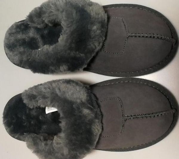 2022 sell classic design aus u5125 keep warm slippers goat skin sheepskin slippers transshipment-6, Black
2022 sell classic design aus u5125 keep warm slippers goat skin sheepskin slippers transshipment-6, Black