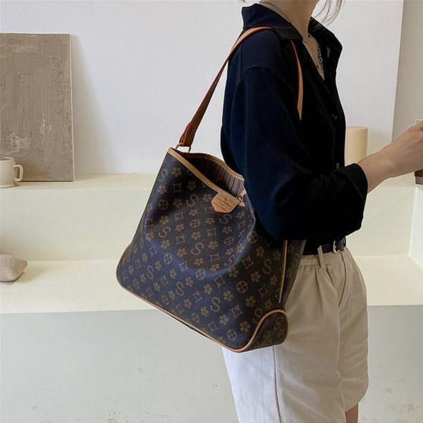 totes designer handbag tote women luxurys designers bags crossbody handbags womens purses shoulder shopping totes bag 2023 highs quality
totes designer handbag tote women luxurys designers bags crossbody handbags womens purses shoulder shopping totes bag 2023 highs quality