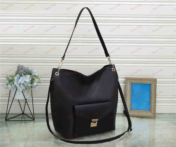 luxury tote bags designer totes handbag shoulder bag multiple colors handbags high-capacity shopping pack buckle packs
luxury tote bags designer totes handbag shoulder bag multiple colors handbags high-capacity shopping pack buckle packs