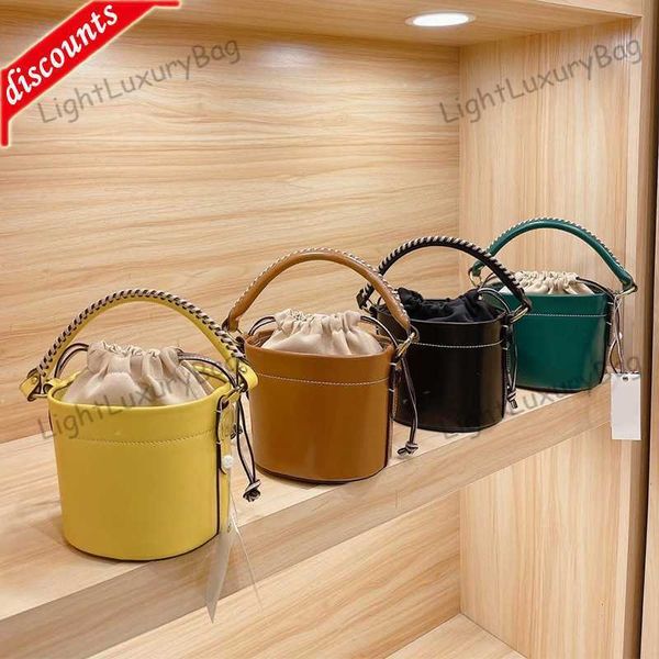 designer luxury women bags torys handbag tb fashion bucket bag inclined shoulder versatile multicolour purses burchs totes large capacity sa
designer luxury women bags torys handbag tb fashion bucket bag inclined shoulder versatile multicolour purses burchs totes large capacity sa
