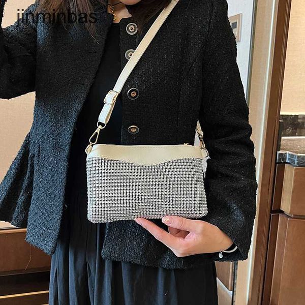 2023 women's diamond bag 55% discount wholesale retail water new fashion armpit bag bright hand mobile phone
2023 women's diamond bag 55% discount wholesale retail water new fashion armpit bag bright hand mobile phone