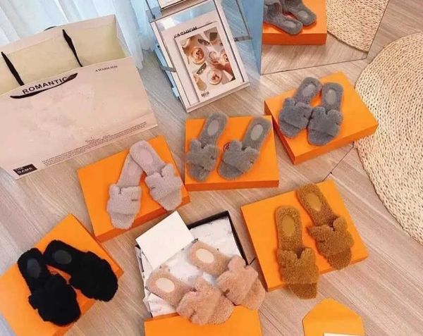 2022 designer women wool fur slippers leather sandals winter trendy woolskin solid color embroidery slides flip flops comfortable, Black
2022 designer women wool fur slippers leather sandals winter trendy woolskin solid color embroidery slides flip flops comfortable, Black