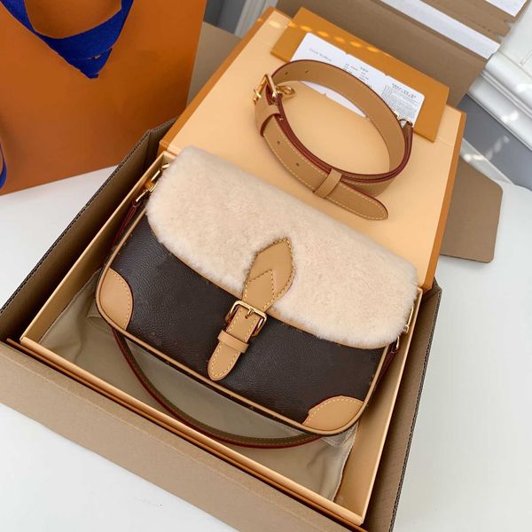 winter style new arrivals crossbody bag women genuine leather handbags luxury designer bags high quality
winter style new arrivals crossbody bag women genuine leather handbags luxury designer bags high quality