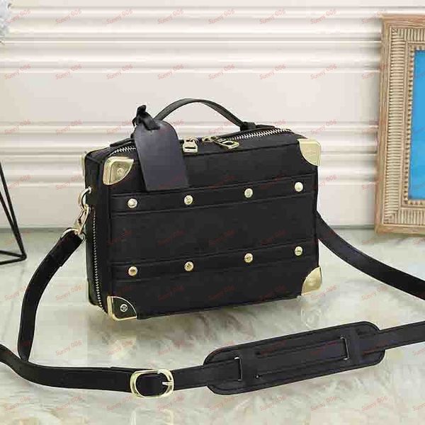 luxury tote bag designer totes fashion handbag shoulder bag multi color handbags purse high-capacity double zipper embossed pattern printing
luxury tote bag designer totes fashion handbag shoulder bag multi color handbags purse high-capacity double zipper embossed pattern printing