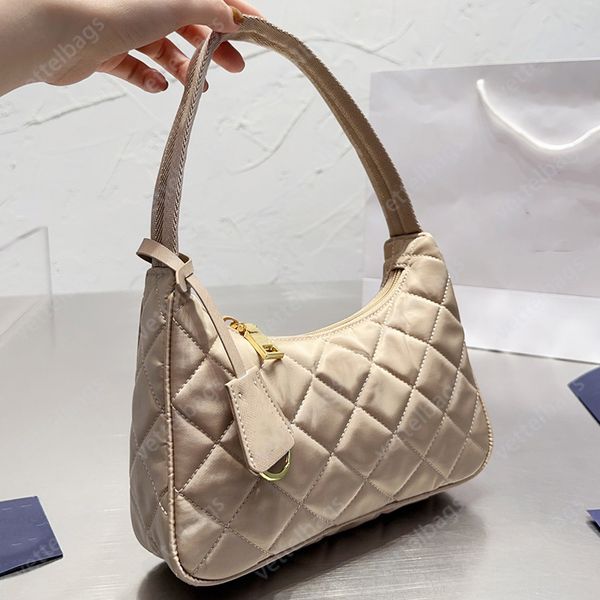 designer luxury women the tote bag fashion versatile handbags shoulder crossbody bags purse telfars totes large capacity saddle wallets 7a j
designer luxury women the tote bag fashion versatile handbags shoulder crossbody bags purse telfars totes large capacity saddle wallets 7a j