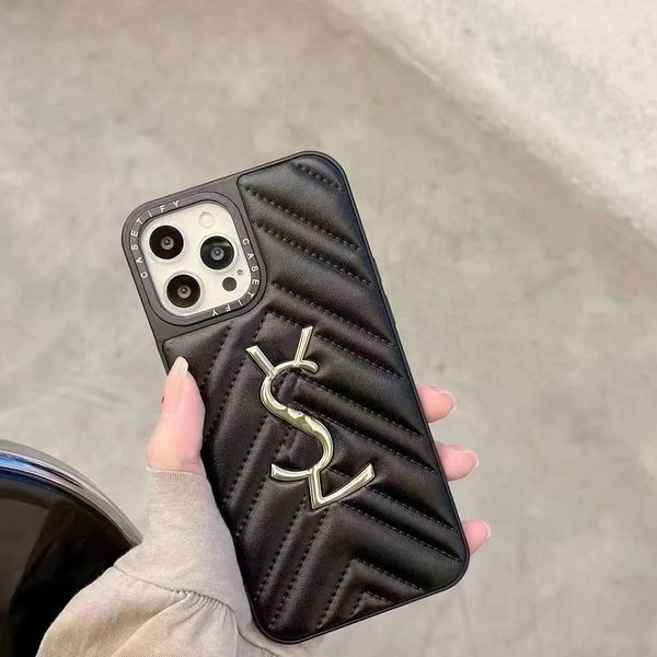 fashion cellphone case designer 14 pro max iphone cases phone cover for pro max 12 11 leather phonecase gold letter case shockproof shell
fashion cellphone case designer 14 pro max iphone cases phone cover for pro max 12 11 leather phonecase gold letter case shockproof shell