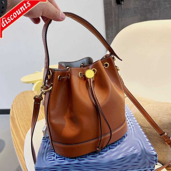 designer luxury women bags torys handbag tb fashion bucket bag inclined shoulder versatile multicolour purses burchs totes large capacity sa
designer luxury women bags torys handbag tb fashion bucket bag inclined shoulder versatile multicolour purses burchs totes large capacity sa