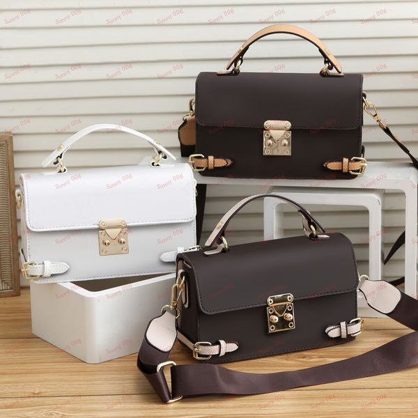 luxury tote bags designer totes fashion handbag shoulder bag multi color handbags wallet single zipper lock catch old flower
luxury tote bags designer totes fashion handbag shoulder bag multi color handbags wallet single zipper lock catch old flower