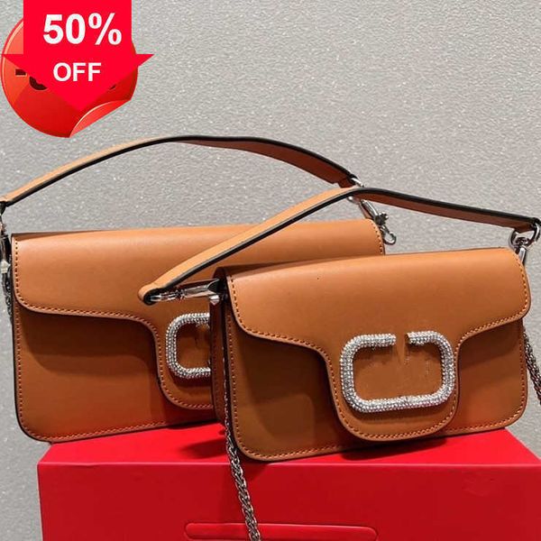 designer bags 2023 new small square tofu bacchus fashion women's handheld crossbody chain tote factory direct sale purses ladies handba
designer bags 2023 new small square tofu bacchus fashion women's handheld crossbody chain tote factory direct sale purses ladies handba