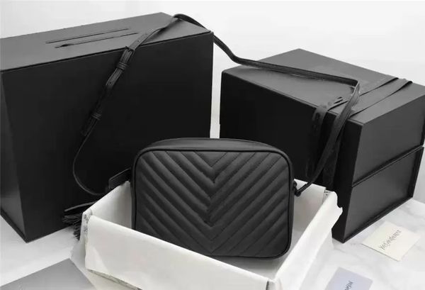 r v wave camera bags calf leather black shoulder bags luxury letter hardware cross body bag tassel zipper handbags purse, Black;red
r v wave camera bags calf leather black shoulder bags luxury letter hardware cross body bag tassel zipper handbags purse, Black;red