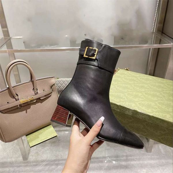 women boots ggity fashion retro decoration martin knight winter warm snow anti slip thick sole high heel casual boots 04-09, Black
women boots ggity fashion retro decoration martin knight winter warm snow anti slip thick sole high heel casual boots 04-09, Black