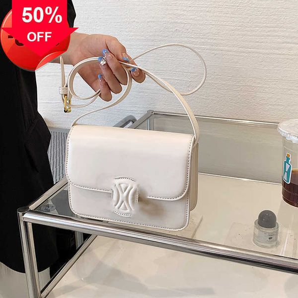 designer bags triumphal arch tofu 2023 new plain simple small square one shoulder msenger bag mini summer women's factory direct sale p
designer bags triumphal arch tofu 2023 new plain simple small square one shoulder msenger bag mini summer women's factory direct sale p