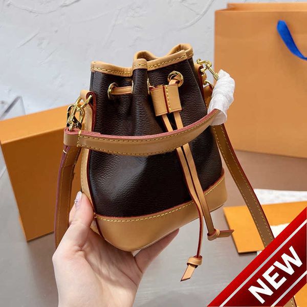 designers luxury bags for womens louiseity 1 viutonity handbags lvs crossbody shoulder the tote bag multicolour capacity versatile 7a wallet
designers luxury bags for womens louiseity 1 viutonity handbags lvs crossbody shoulder the tote bag multicolour capacity versatile 7a wallet