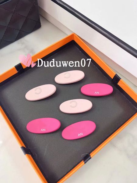 fashion hair clips pretty color pearl letter c hairpin including parper cards, Golden;silver
fashion hair clips pretty color pearl letter c hairpin including parper cards, Golden;silver