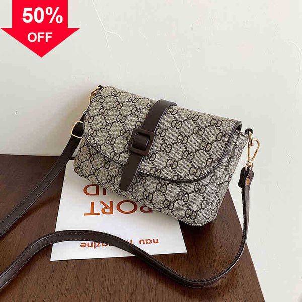factory direct sale new printed msenger european and american flip type women's large net foreign style shoulder designer bag
factory direct sale new printed msenger european and american flip type women's large net foreign style shoulder designer bag