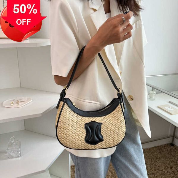 designer bags arc de triomphe new summer straw woven women's armpit pu splicing hand foreign style shoulder batch factory direct sale p
designer bags arc de triomphe new summer straw woven women's armpit pu splicing hand foreign style shoulder batch factory direct sale p