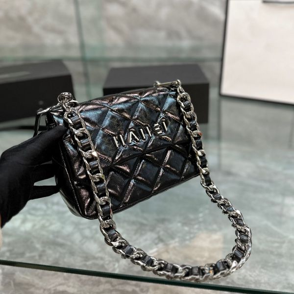 cc bags luxury brand shoulder bags womens vintage messenger half flap bags oil wax leather silver metal thick chain underarm purse calfskin
cc bags luxury brand shoulder bags womens vintage messenger half flap bags oil wax leather silver metal thick chain underarm purse calfskin