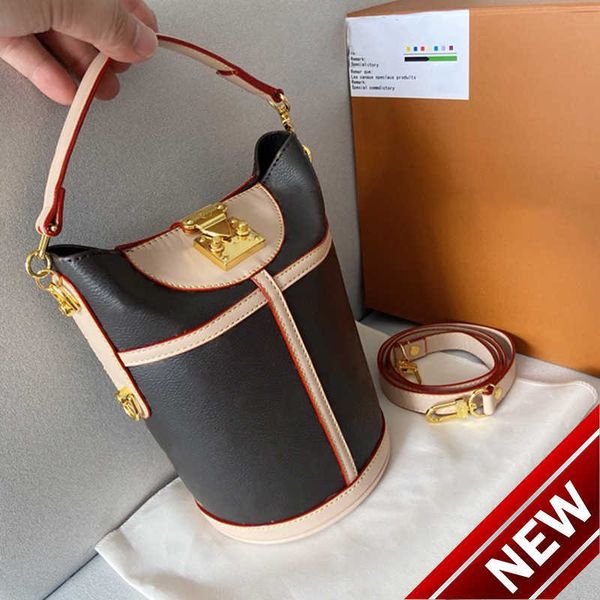 designers luxury bags for womens louiseity 1 viutonity handbags lvs crossbody shoulder the tote bag multicolour capacity versatile 7a wallet
designers luxury bags for womens louiseity 1 viutonity handbags lvs crossbody shoulder the tote bag multicolour capacity versatile 7a wallet