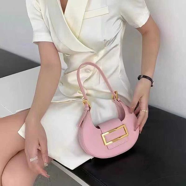 half moon bags designer women armpit purses leather shoulder underarm bags small ladies solid handbags bolsas
half moon bags designer women armpit purses leather shoulder underarm bags small ladies solid handbags bolsas