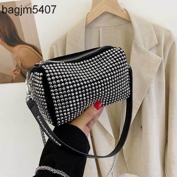 2023 new drill bag 80% discount wholesale and retail texture this year's fashion underarm qingxin single shoulder cross
2023 new drill bag 80% discount wholesale and retail texture this year's fashion underarm qingxin single shoulder cross