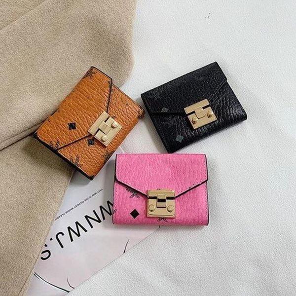 stylish women's purse with latch card position short vintage multi-card bag with soft wallet and change clip, Red;black
stylish women's purse with latch card position short vintage multi-card bag with soft wallet and change clip, Red;black