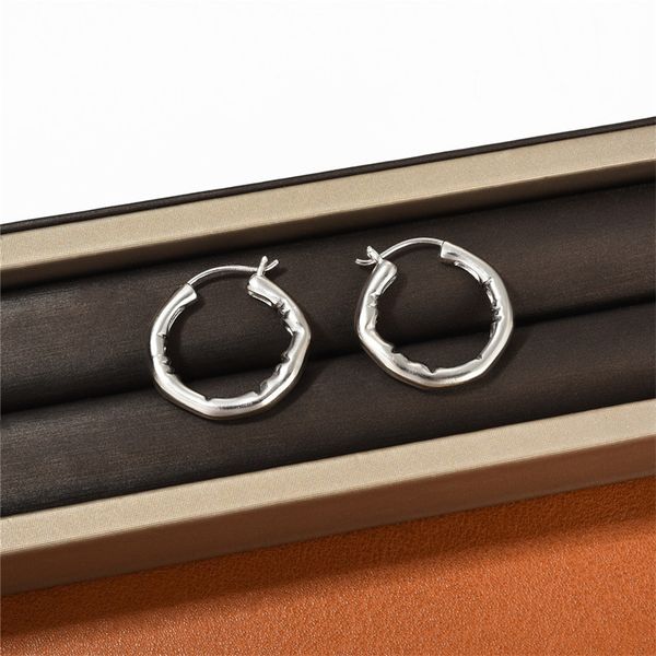 2022 new irregular metal earrings stud niche design fashion personality commuter temperament all-match jewelry accessories, Golden;silver
2022 new irregular metal earrings stud niche design fashion personality commuter temperament all-match jewelry accessories, Golden;silver
