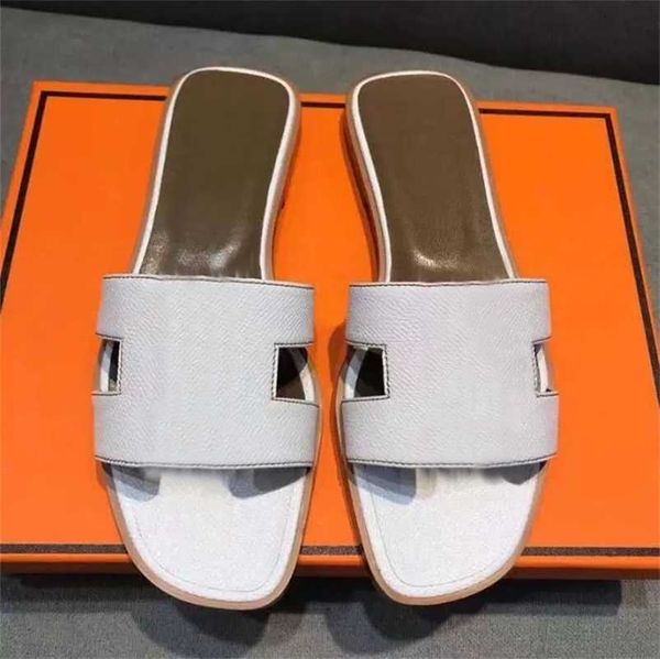 designer slippers leather sandals summer flat flip flop crocodile skin slides ladies beach sandal luxury party wedding slipper size 35-42, Black
designer slippers leather sandals summer flat flip flop crocodile skin slides ladies beach sandal luxury party wedding slipper size 35-42, Black