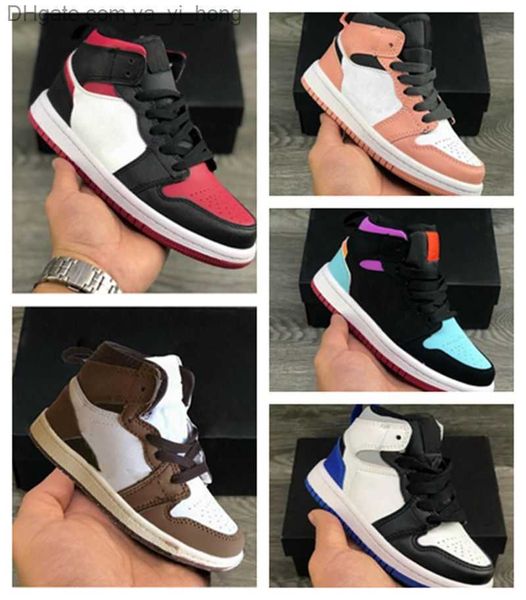2022 designer kid shoes 1 shoes jumpman wolf suede solid grey blue black white red prom night kids sneakers tennis outdoors sports children
2022 designer kid shoes 1 shoes jumpman wolf suede solid grey blue black white red prom night kids sneakers tennis outdoors sports children