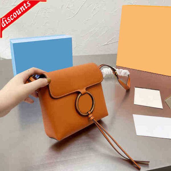 designer luxury women bags torys handbag tb fashion bucket bag inclined shoulder versatile multicolour purses burchs totes large capacity sa
designer luxury women bags torys handbag tb fashion bucket bag inclined shoulder versatile multicolour purses burchs totes large capacity sa