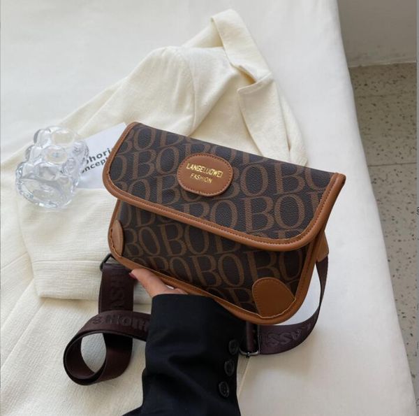 2022 fashion bumbag cross body waist bags classic bumbags letter flowers famous leather girl luxurys 4 colors handbags designers shoulder ba
2022 fashion bumbag cross body waist bags classic bumbags letter flowers famous leather girl luxurys 4 colors handbags designers shoulder ba
