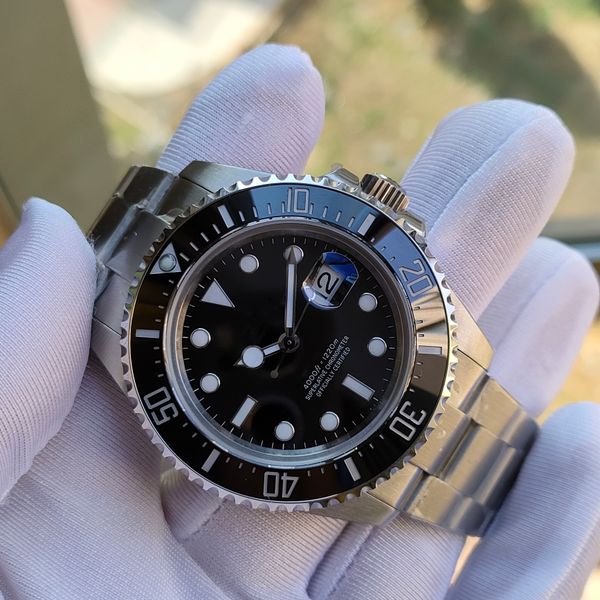 4 colors men size watch factory v12 blue black dial 904l stainless steel cal.2836 automatic movement sapphire glass 43mm ceramic bezel watch, Slivery;brown
4 colors men size watch factory v12 blue black dial 904l stainless steel cal.2836 automatic movement sapphire glass 43mm ceramic bezel watch, Slivery;brown