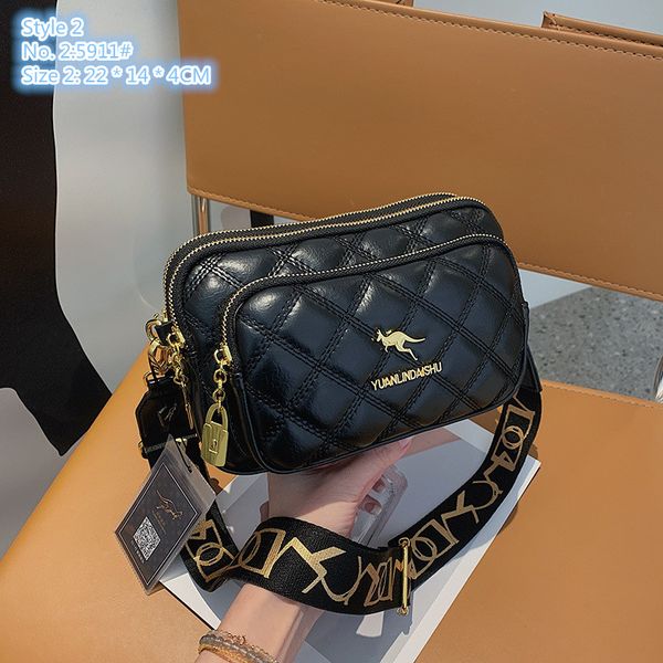 wholesale factory ladies shoulder bag 2 styles outdoor travel leisure backpack three-layer zipper contrast leather coin purse elegant black
wholesale factory ladies shoulder bag 2 styles outdoor travel leisure backpack three-layer zipper contrast leather coin purse elegant black