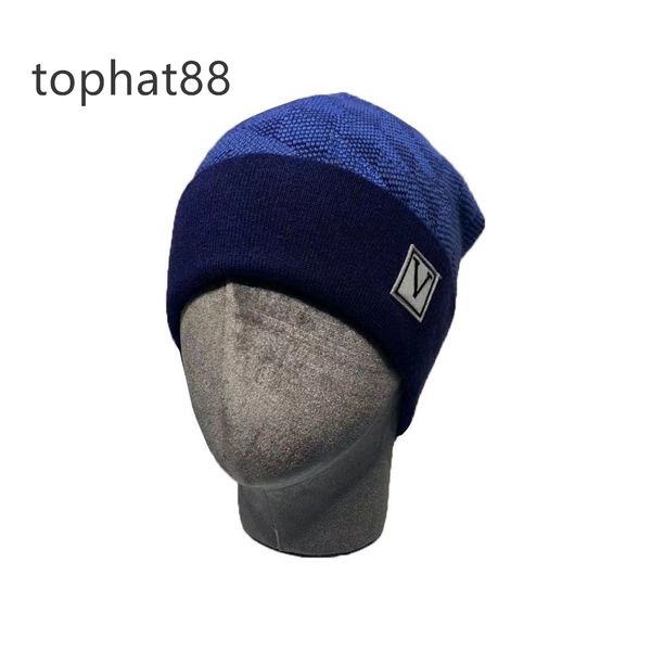 designer hats men's and women's beanie fall/winter thermal knit hats n1, Blue;gray
designer hats men's and women's beanie fall/winter thermal knit hats n1, Blue;gray