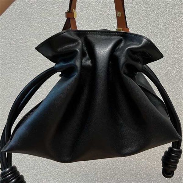 luxury handbags fanny pack new leather small blessing bag is fashionable and versatile. the single shoulder h-held crossbody women's sp
luxury handbags fanny pack new leather small blessing bag is fashionable and versatile. the single shoulder h-held crossbody women's sp