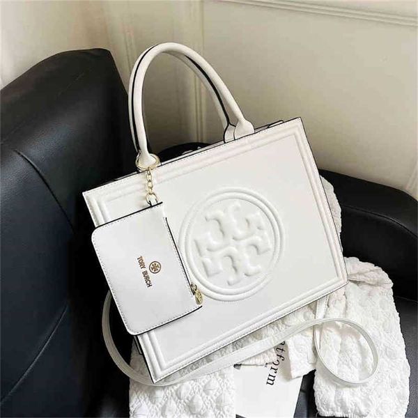 large female trend fashion embossed large capacity single messenger bags 85% off online sales
large female trend fashion embossed large capacity single messenger bags 85% off online sales